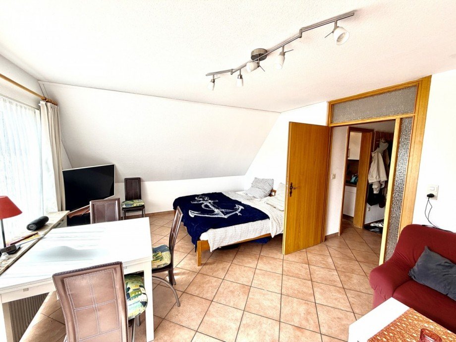 Wohn/ Schlafbereich Etagenwohnung B�sum