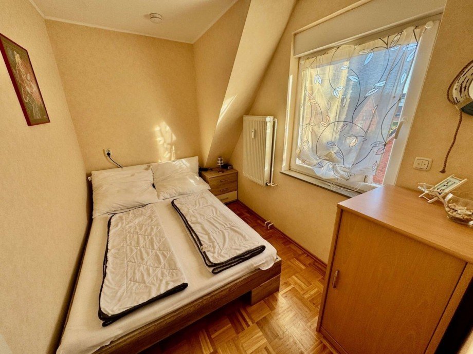 Schlafzimmer Etagenwohnung B�sum