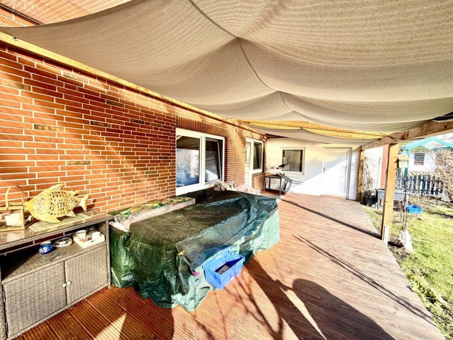 Terrasse Doppelhaush�lfte Westerdeichstrich