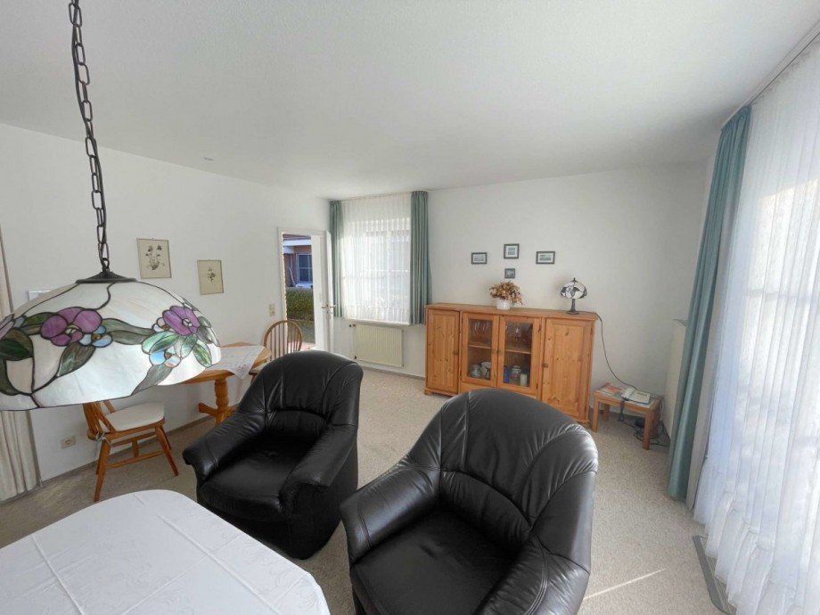 Wohnzimmer Mehrfamilienhaus B�sum
