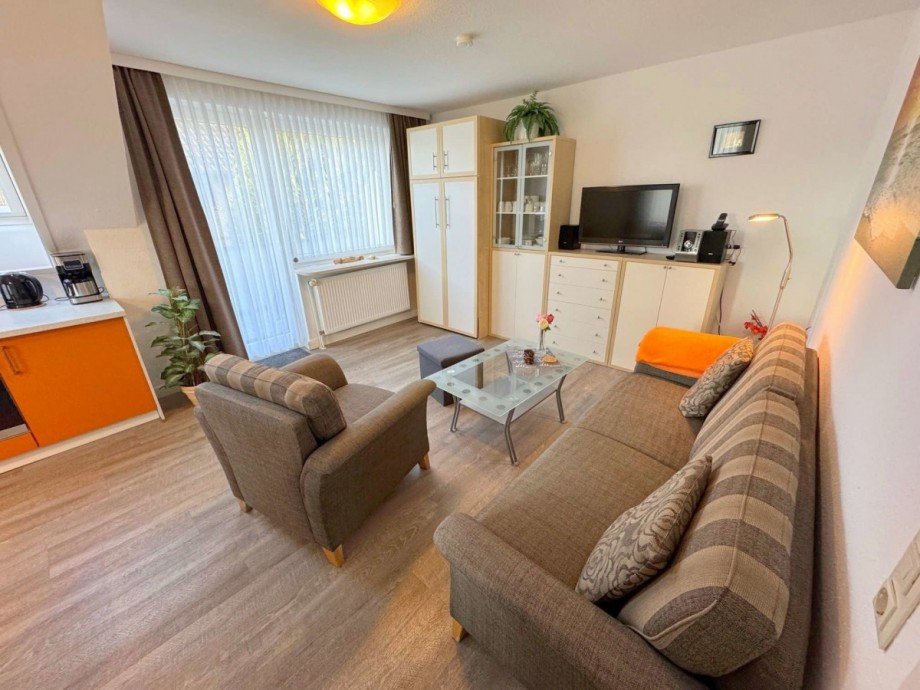 Wohnzimmer Mehrfamilienhaus B�sum