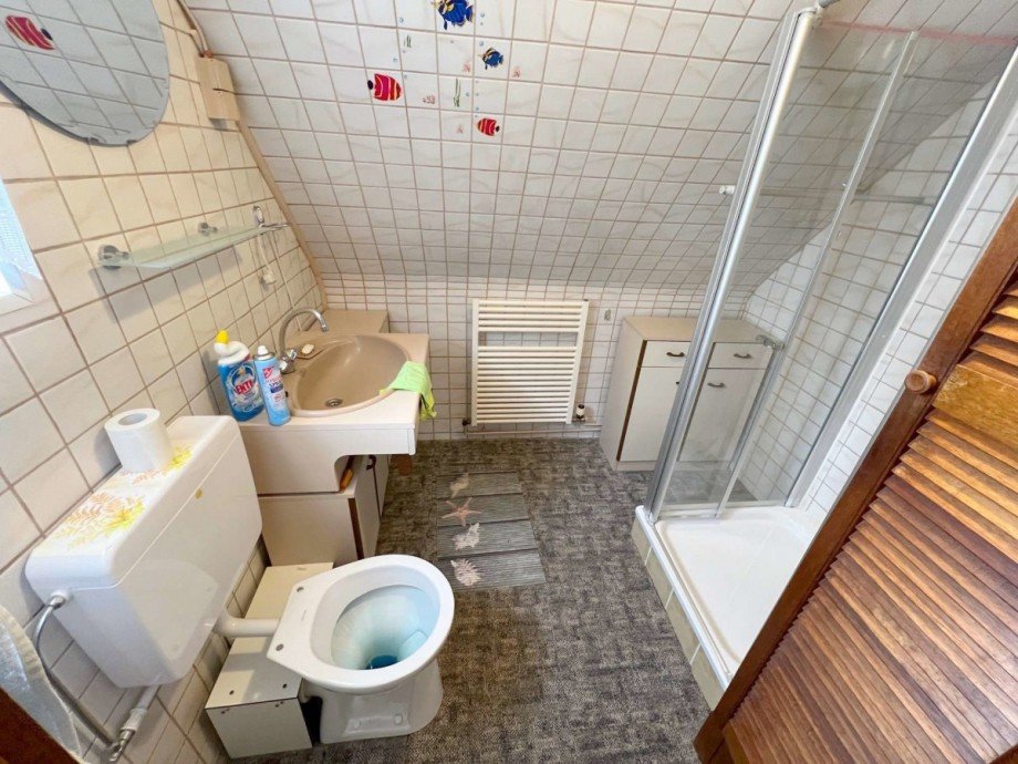 Badezimmer Reihenendhaus B�sum