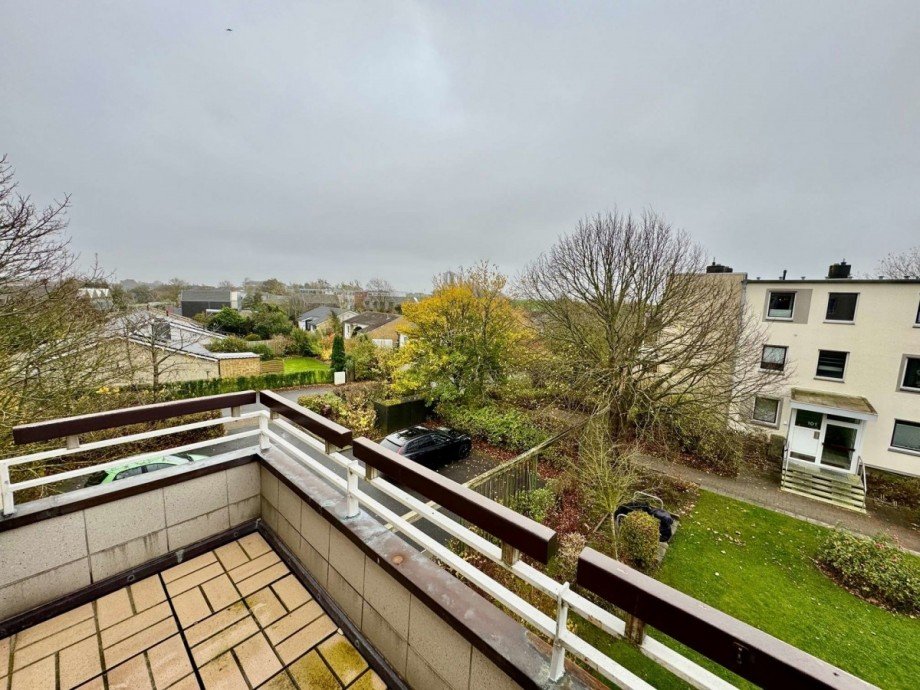 Balkon Etagenwohnung B�sum