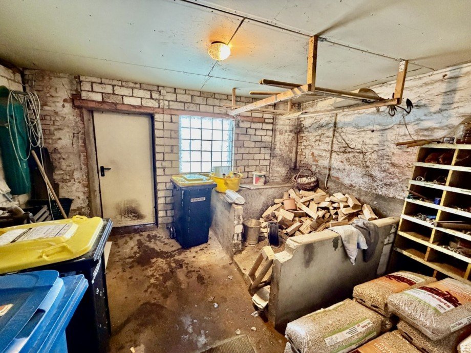 Abstellraum Resthof Reinsb�ttel