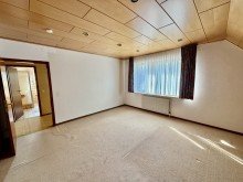 Hauptschlafzimmer Endlich Platz f�r das, was wirklich z�hlt - Gro�z�giges Familienhaus in B�sum