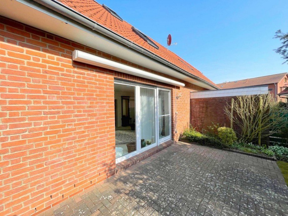 Terrasse Doppelhaush�lfte B�sum