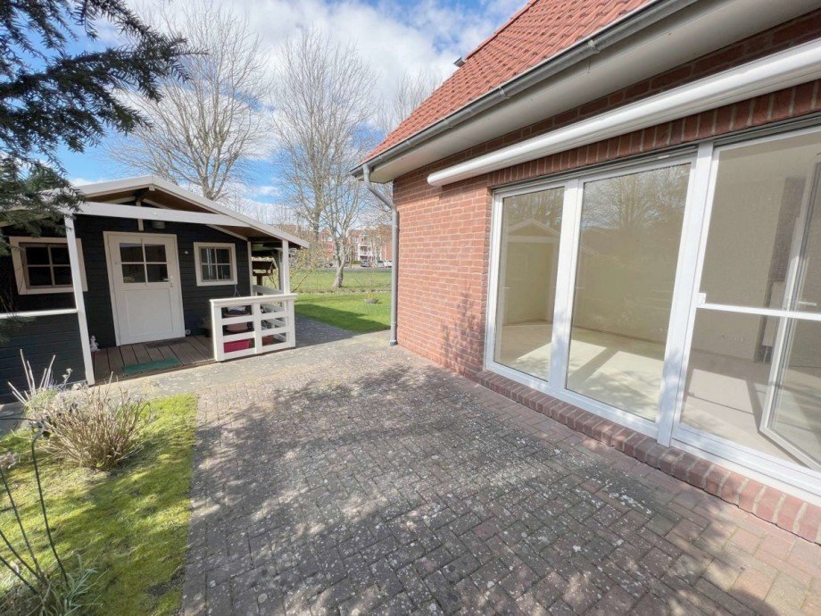 Terrasse Doppelhaush�lfte B�sum