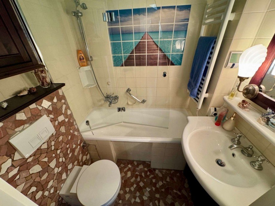 Badezimmer Etagenwohnung B�sum