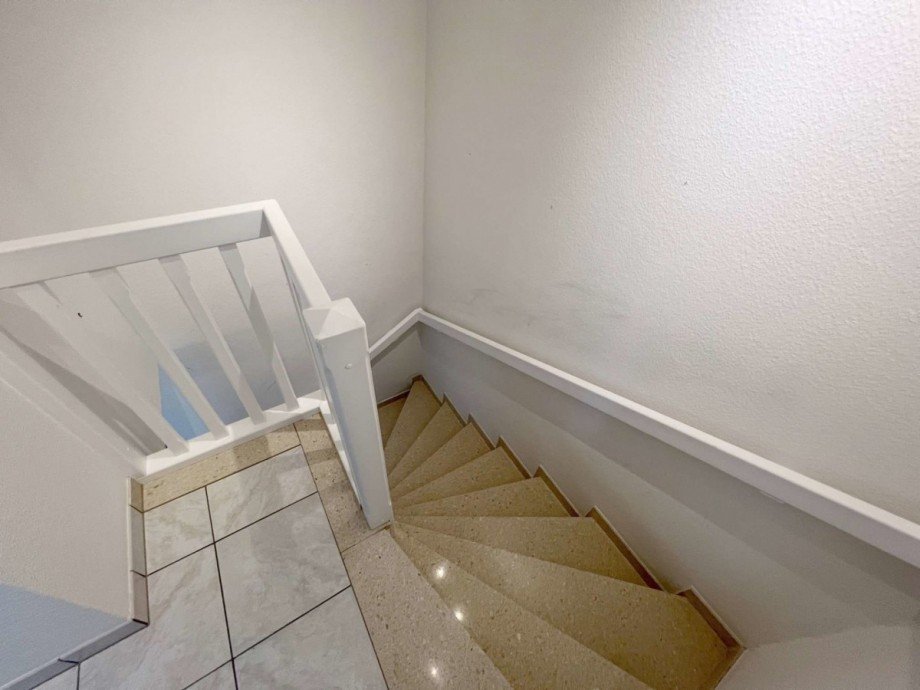 Treppe Doppelhaush�lfte B�sum