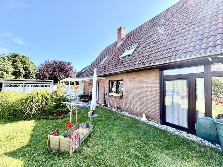 Hausansicht Einfamilienhaus B�sum