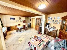 Wohnzimmer vorne F�r Macher, Tr�umer und Schrauber: Bauernhaus mit ausgebauter Scheune auf ca 1.000 m�