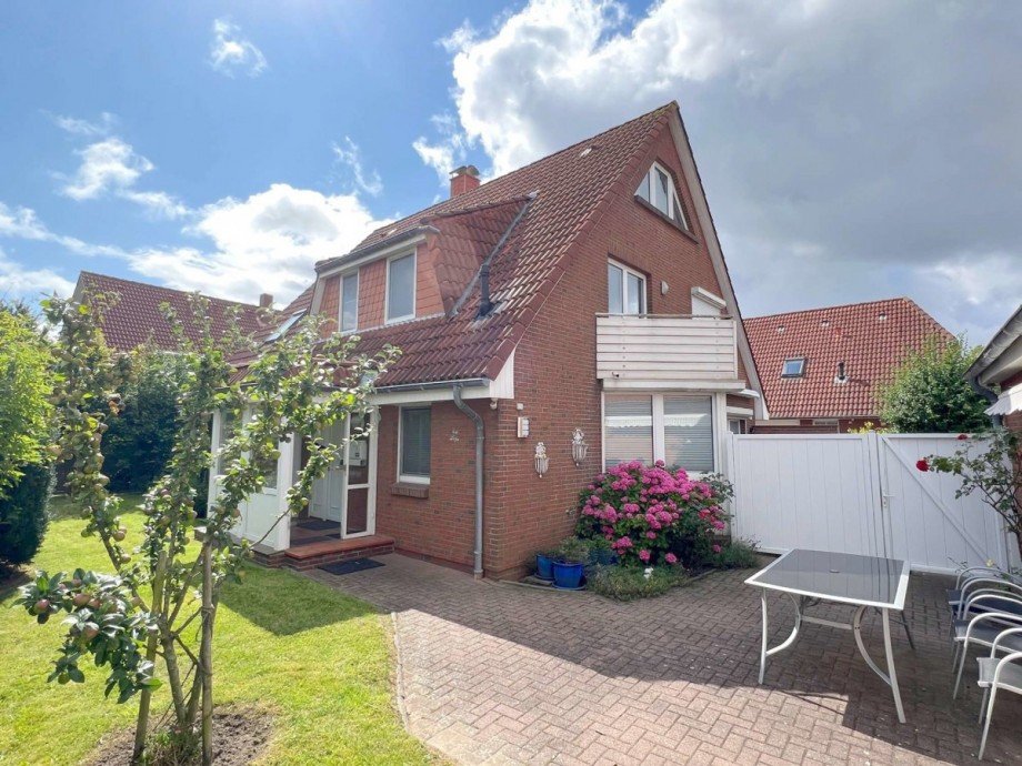 Hausansicht Einfamilienhaus B�sum