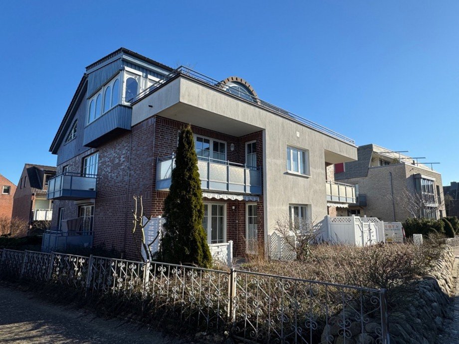 Hausansicht Etagenwohnung B�sum