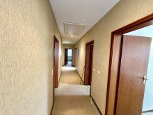 Flur OG Endlich Platz f�r das, was wirklich z�hlt - Gro�z�giges Familienhaus in B�sum