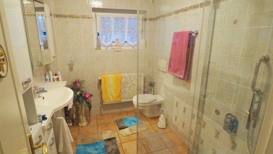 Badezimmer Einfamilienhaus B�sum