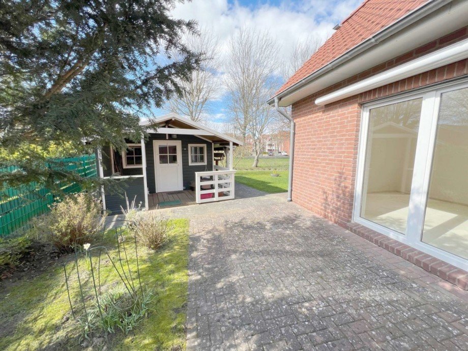 Terrasse Doppelhaush�lfte B�sum