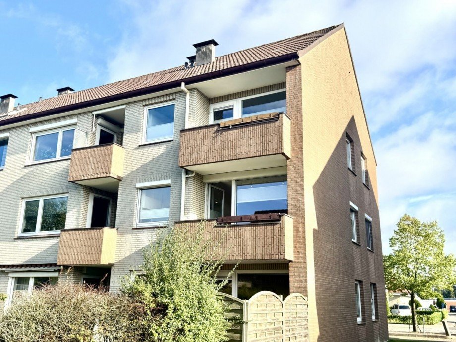 Hausansicht Etagenwohnung B�sum