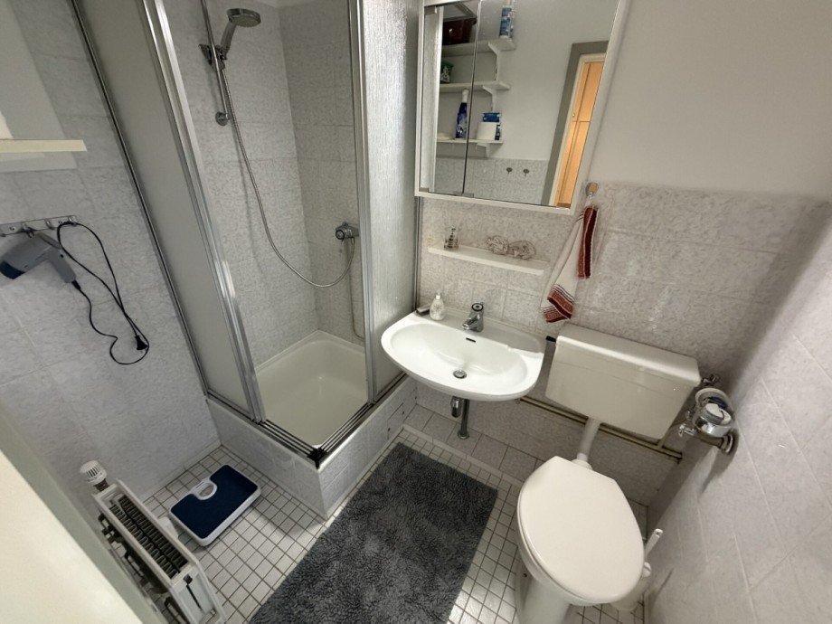 Bad Wohnung B�sum