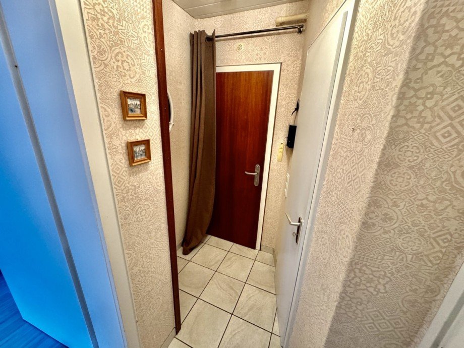 Flur Erdgeschosswohnung B�sum
