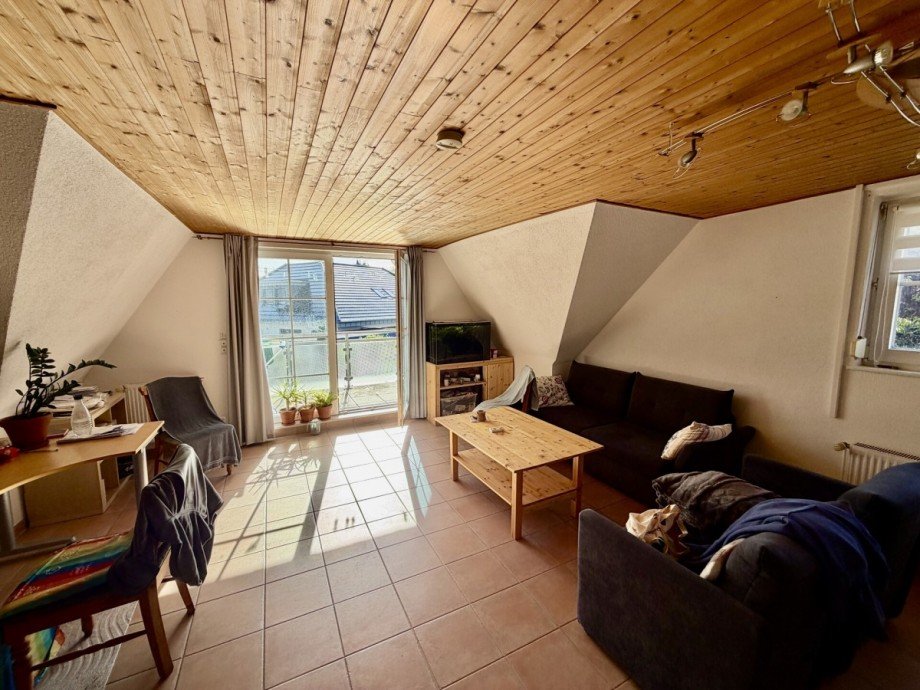 Wohnen Dachgeschosswohnung B�sum