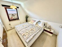 Schlafen Ruheoase in B�sum - gro�z�giges Wohnen mit Wintergarten und Traumgarten
