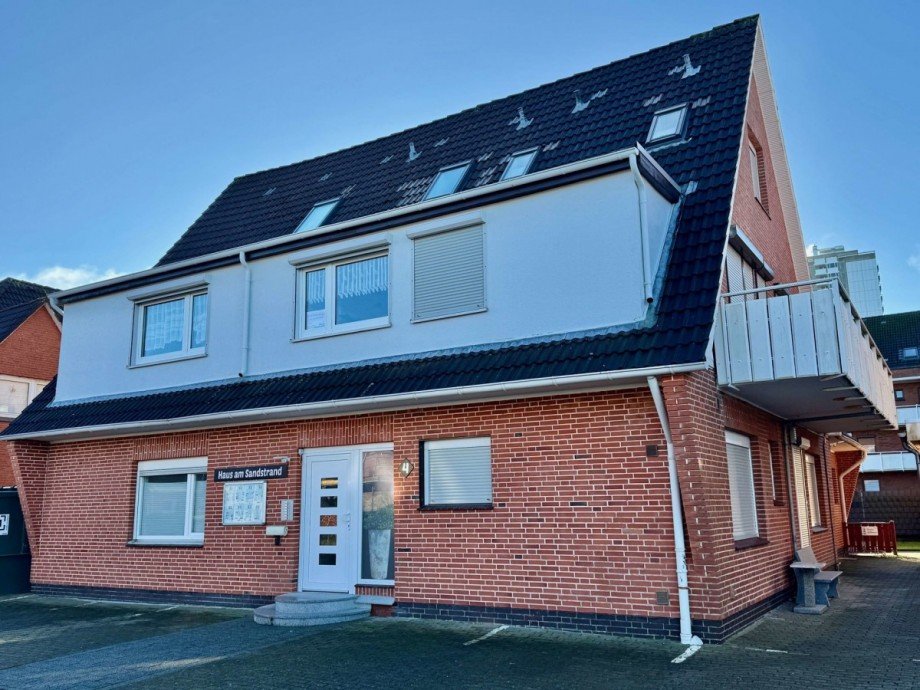 Hausansicht Etagenwohnung B�sum