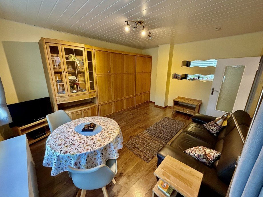 Wohnbereich Etagenwohnung B�sum