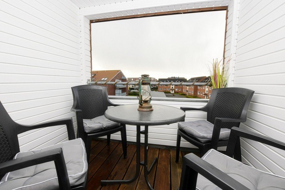 Loggia Dachgeschosswohnung B�sum