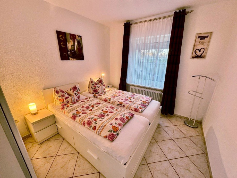 Schlafen Erdgeschosswohnung B�sum