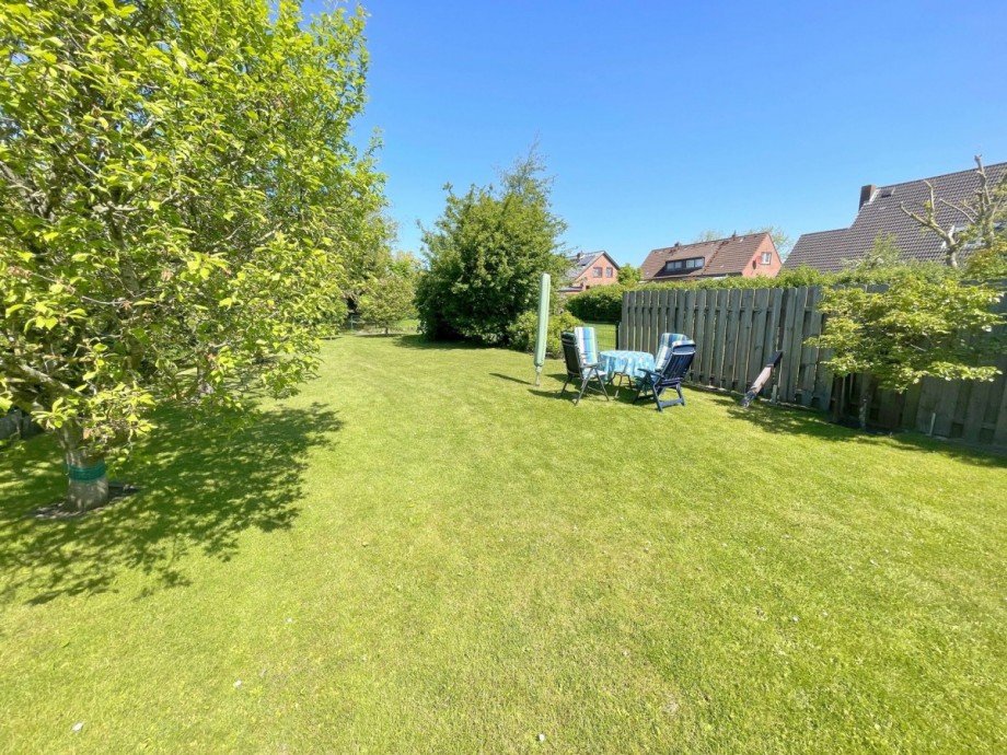 Garten Doppelhaush�lfte B�sum