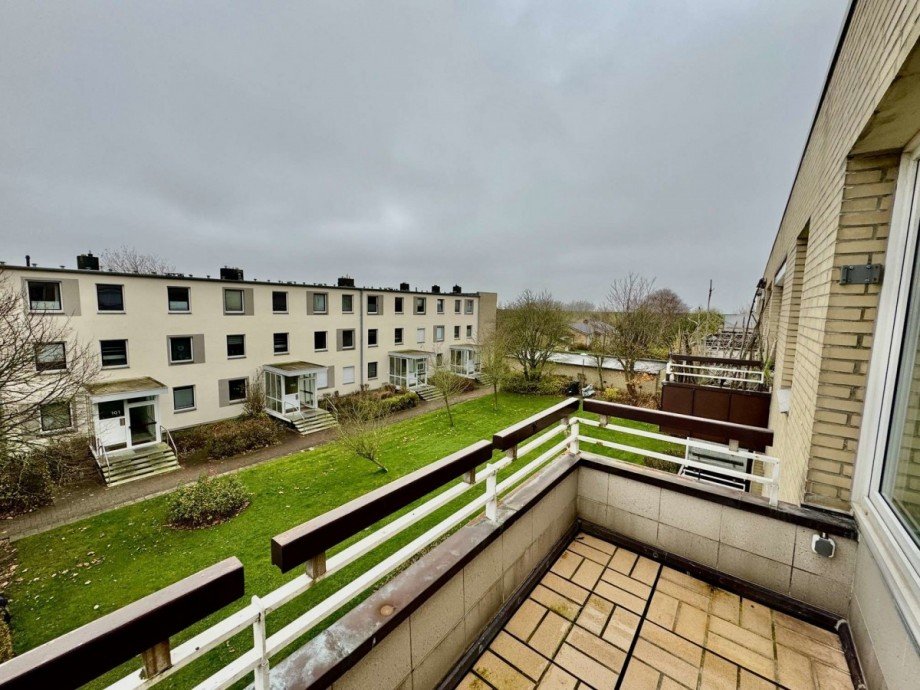 Balkon Etagenwohnung B�sum