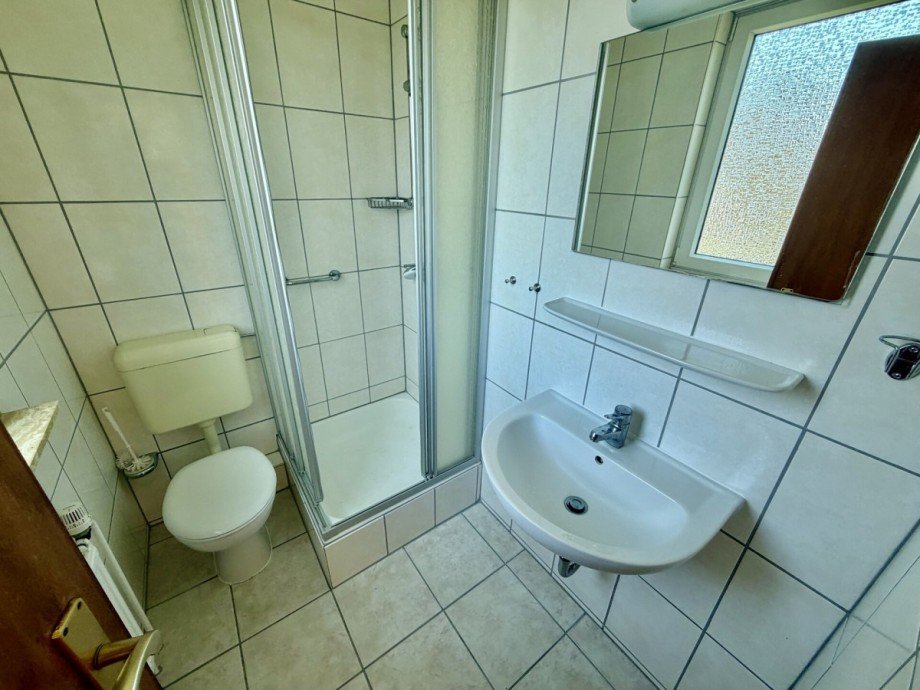 Bad OG Einfamilienhaus B�sum