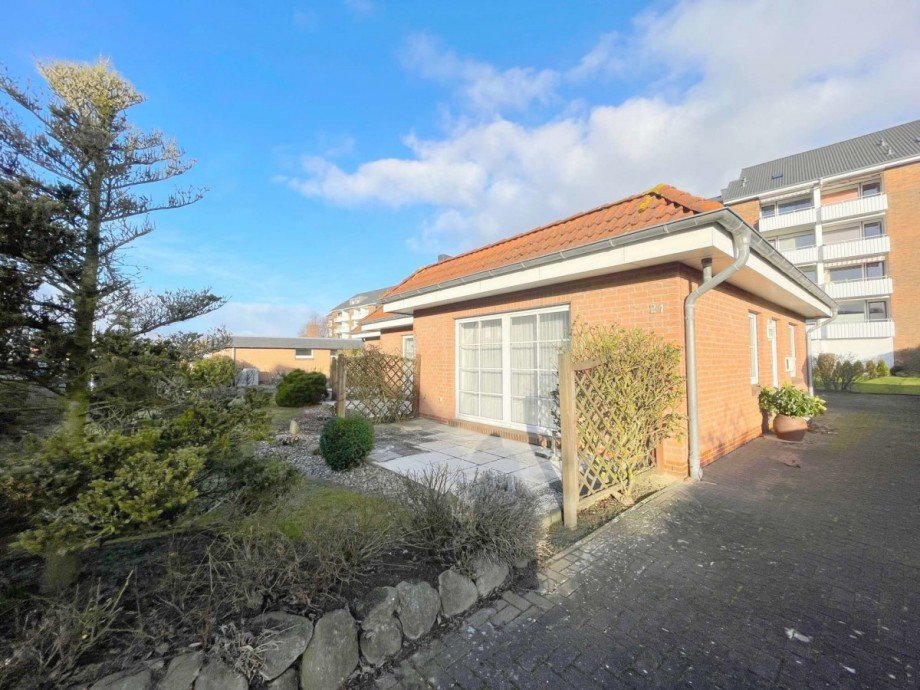 Hausansicht Mehrfamilienhaus B�sum