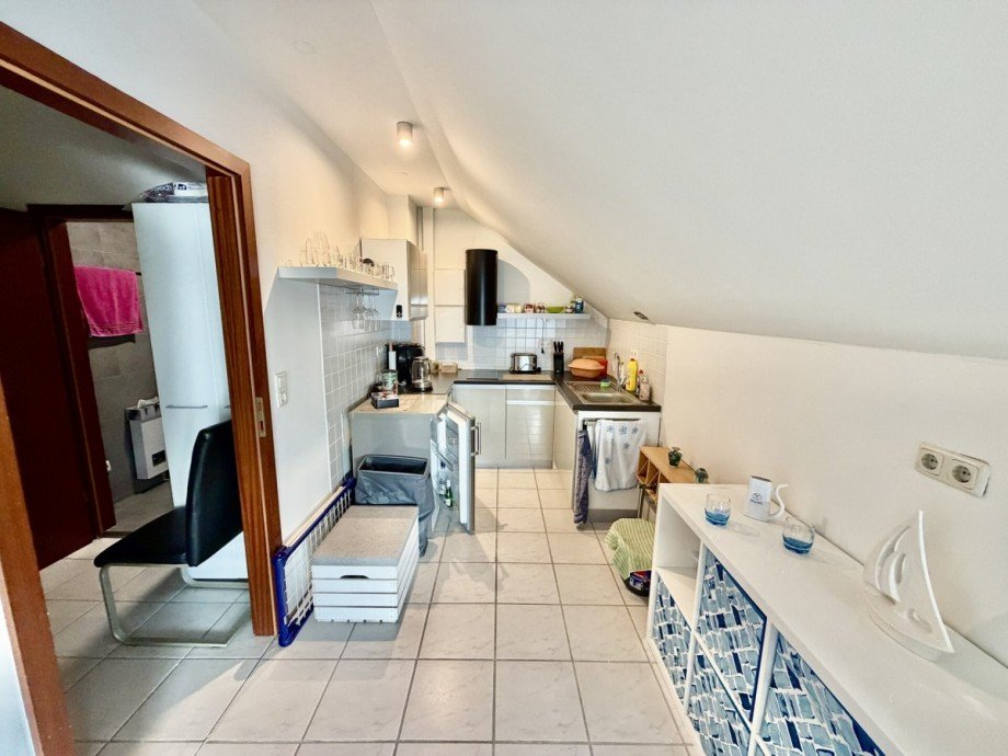 K�che Dachgeschosswohnung B�sum
