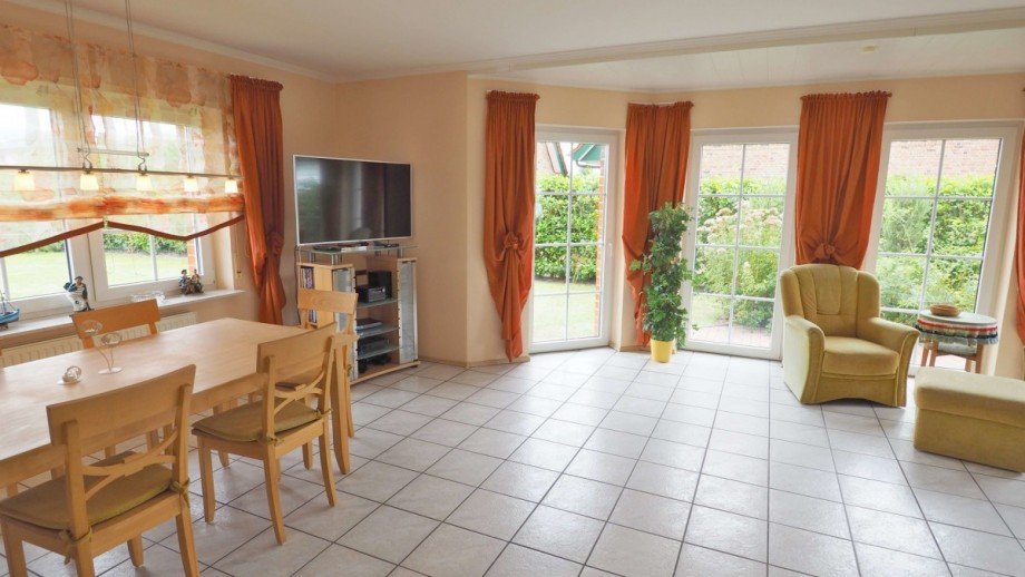 Wohnzimmer Einfamilienhaus B�sum