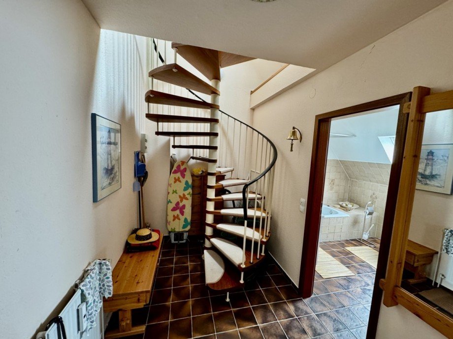 Flur Dachgeschosswohnung stinteck