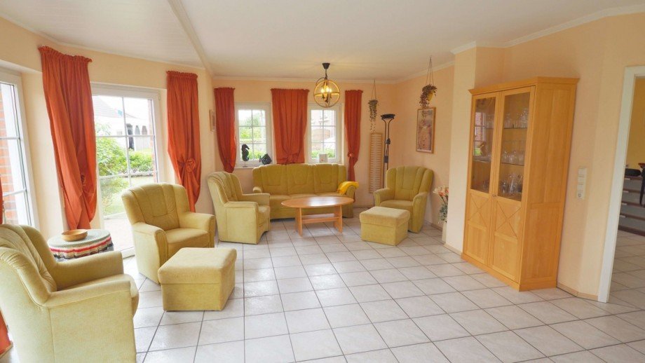 Wohnzimmer Einfamilienhaus B�sum