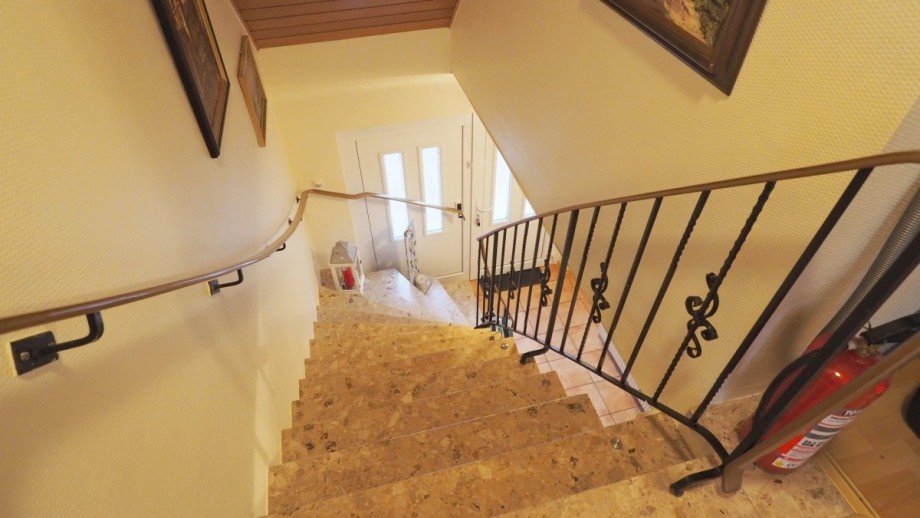 Treppe Einfamilienhaus B�sum