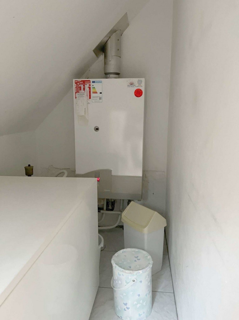 Gas Heizung Doppelhaush�lfte B�sum