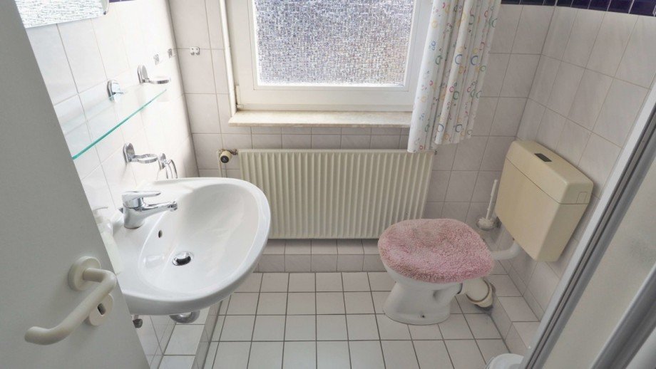 Badezimmer Einfamilienhaus B�sum