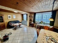 Wohnzimmer vorne F�r Macher, Tr�umer und Schrauber: Bauernhaus mit ausgebauter Scheune auf ca 1.000 m�