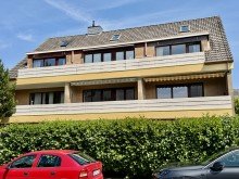 Hausansicht Urlaubsgef�hl das ganze Jahr - moderne Erdgeschosswohnung nahe Nordsee & Lagune