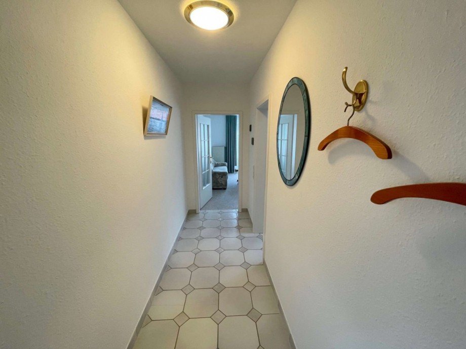 Flur Mehrfamilienhaus B�sum